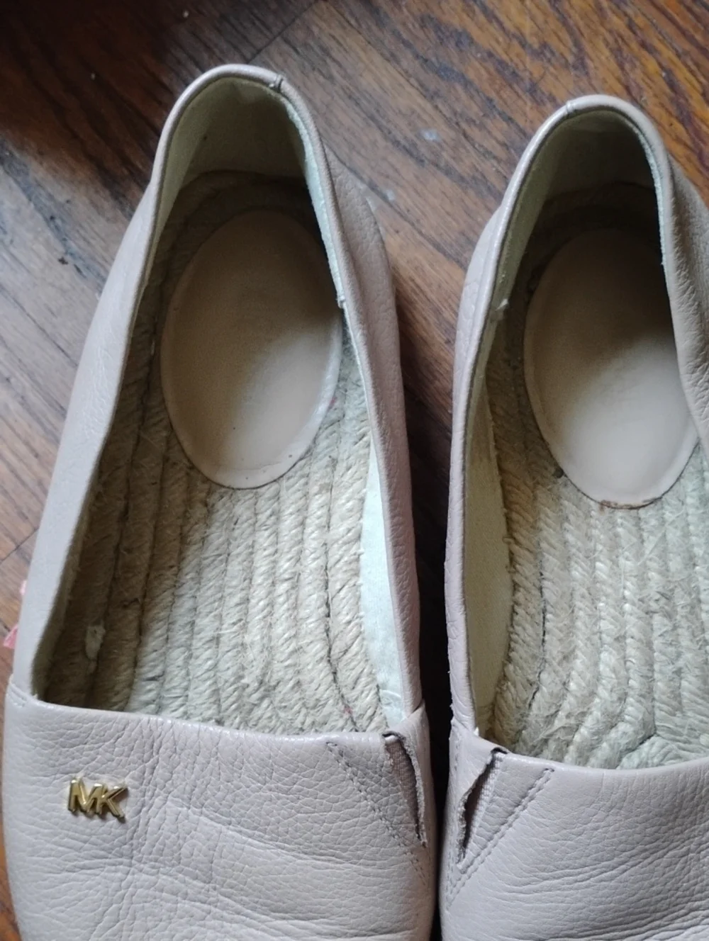 MICHAEL KORS KENDRICK LEATHER SLIP ON ESPADRILLES W/ BLUSH UPPER & BLACK TOE CAP